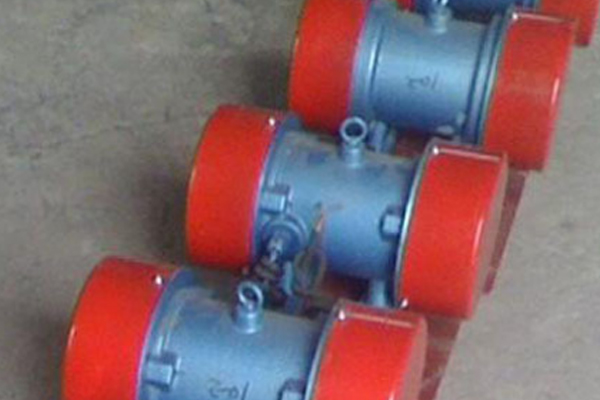 使用倉(cāng)壁振動(dòng)器需注意的事項(xiàng)，條條是經(jīng)驗(yàn)啊！